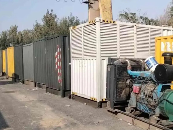太和200KW柴油发电机机组每小时油耗是多少?